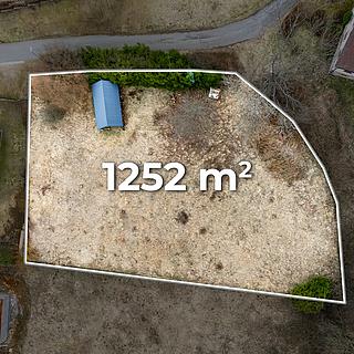 Prodej stavební parcely 1252 m&sup2; Svoboda nad Úpou