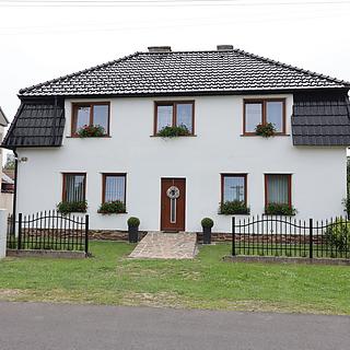 Pronájem bytu 2+kk 45 m² Roudná