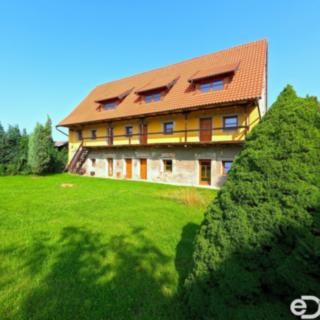 Prodej zemědělské usedlosti 400 m² Mšeno