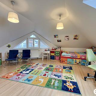 Pronájem bytu 4+kk 171 m&sup2; Praha