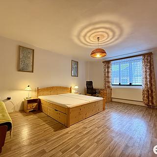 Pronájem bytu 3+kk 100 m² Kolín V