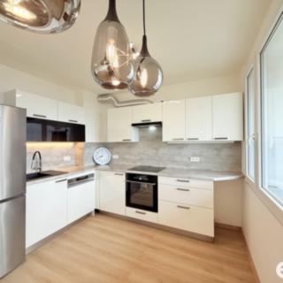 Pronájem bytu 3+kk 79 m² Praha