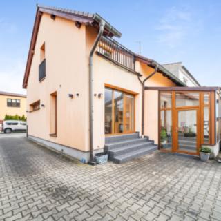 Prodej rodinného domu 126 m² Hradec Králové Svobodné Dvory, Drtinova