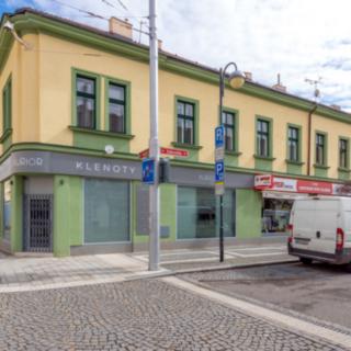 Pronájem skladu 77 m² Pardubice Zelené Předměstí, Sladkovského