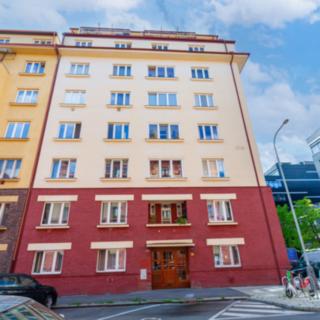 Prodej bytu 1+kk a garsoniéry 34 m² Praha Holešovice, Tusarova