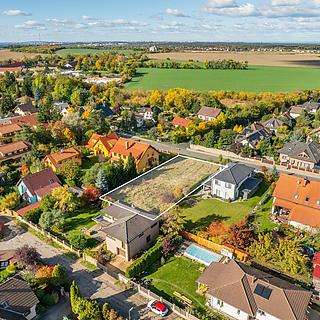 Prodej stavební parcely 1014 m² Květnice