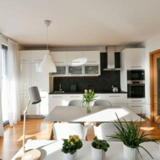Pronájem bytu 2+kk 70 m² Praha Libeň, Nad Bání