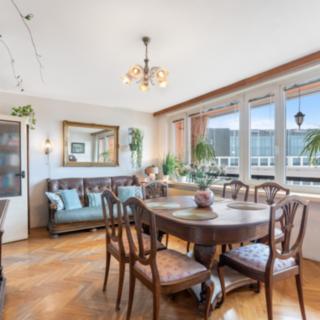 Prodej bytu 3+1 70 m² Praha Michle, Pod dálnicí