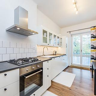 Pronájem bytu 2+1 68 m² Praha Smíchov, náměstí 14. října