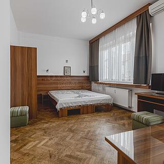 Pronájem bytu 1+kk, garsoniery 28 m² Praha