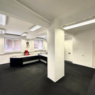 Pronájem kanceláře 110 m² Karviná