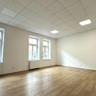 Pronájem kanceláře 75 m² Ostrava Moravská, Nádražní