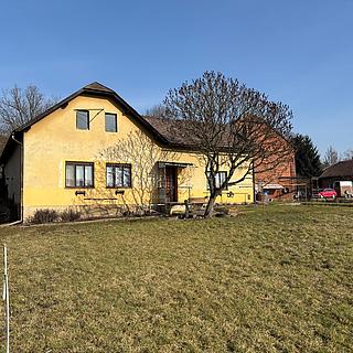 Prodej rodinného domu 190 m² Luková Květná