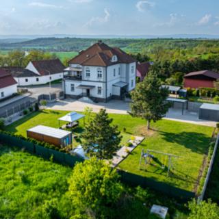 Prodej rodinného domu 382 m² Žatec