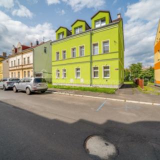Prodej bytu 2+kk 42 m² Karlovy Vary
