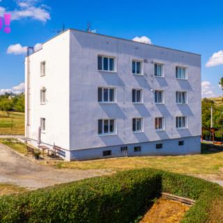 Prodej bytu 3+kk 72 m² Těškovice
