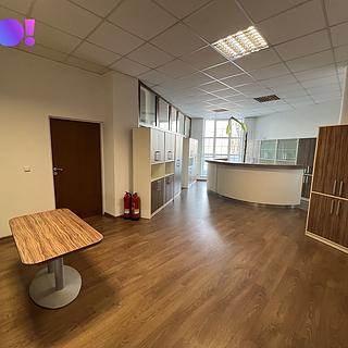 Pronájem kanceláře 156 m² Třinec Staré Město, 1. máje