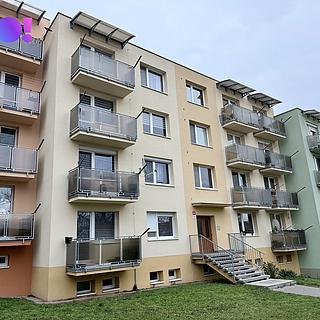 Prodej bytu 3+1 81 m² Znojmo, Vídeňská třída