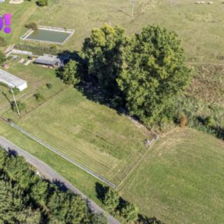 Prodej stavební parcely 782 m&sup2; Nepolisy