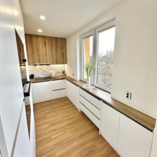 Prodej bytu 2+kk 55 m² Ostrava Poruba, Hlavní třída