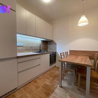 Pronájem bytu 2+1 42 m² Všemina