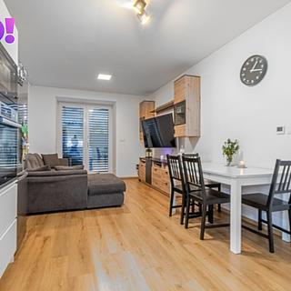 Prodej bytu 2+kk 47 m² Rostěnice-Zvonovice Rostěnice