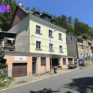 Prodej rodinného domu 220 m² Karlovy Vary