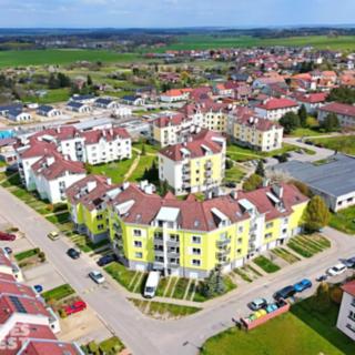 Pronájem bytu 2+1 54 m² Sezemice, Smetanova