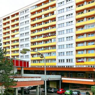 Pronájem bytu 1+kk a garsoniéry 32 m² Hradec Králové, třída Edvarda Beneše