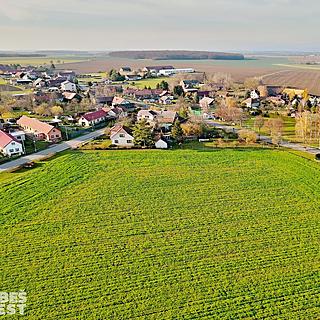 Prodej stavební parcely 1900 m&sup2; Šaplava