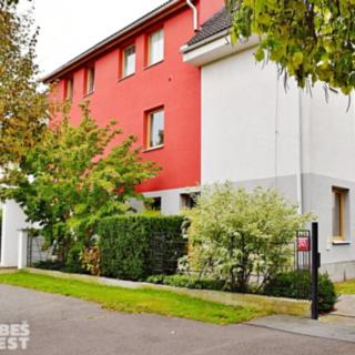 Prodej bytu 2+kk 58 m² Hradec Králové, Na Hrázce