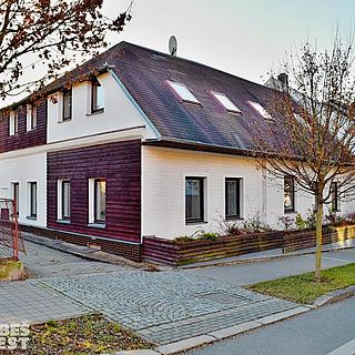 Prodej rodinného domu, 290m²