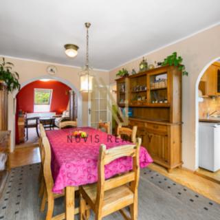 Prodej bytu 3+1 90 m² Sušice II, Nádražní
