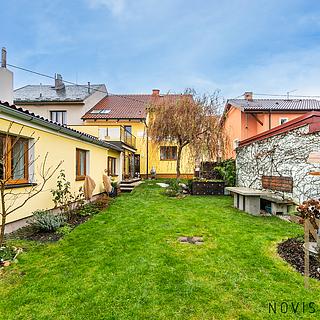 Prodej rodinného domu, 250m&sup2;