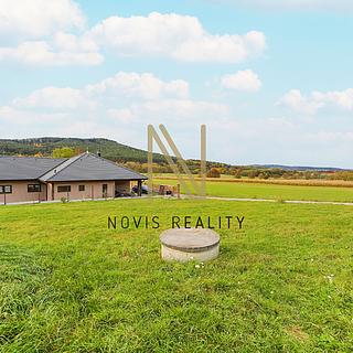 Prodej stavební parcely 698 m² Strunkovice nad Volyňkou