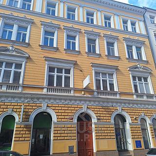 Prodej bytu 3+1 108 m² Praha Smíchov, Na bělidle