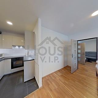 Prodej bytu 3+kk 64 m² Praha, U silnice