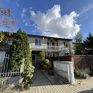 Prodej bytu 2+kk 48 m² Mratín