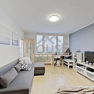 Prodej bytu 1+1 26 m² Praha Střížkov, Varnsdorfská