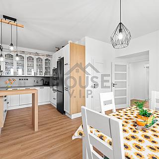 Prodej bytu 3+1 108 m² Roudnice nad Labem, Kratochvílova