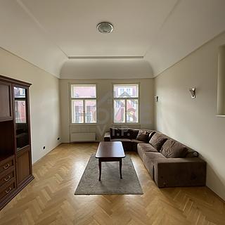 Pronájem bytu 3+1 89 m&sup2; Praha
