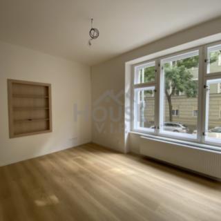 Prodej bytu 3+kk 105 m² Praha Karlín