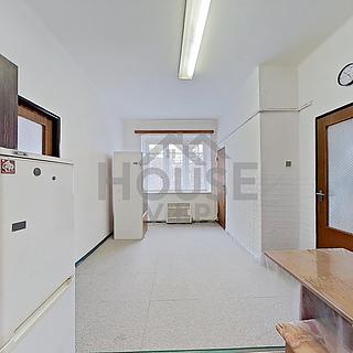 Prodej bytu 2+kk 50 m² Praha Břevnov, Za Strahovem