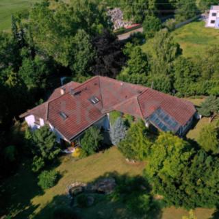 Prodej rodinného domu 457 m² Úhonice
