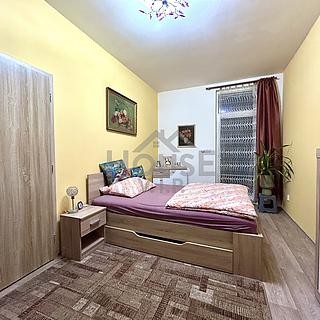 Prodej bytu 2+kk 49 m² Milovice