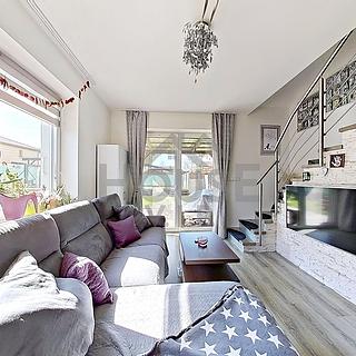 Prodej bytu 3+kk 85 m&sup2; Polerady