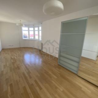 Prodej bytu 2+kk 72 m² Praha