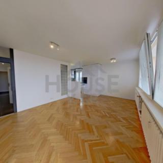 Prodej bytu 2+kk 52 m² Praha