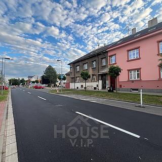 Prodej činžovního domu 800 m&sup2; Hradec Králové