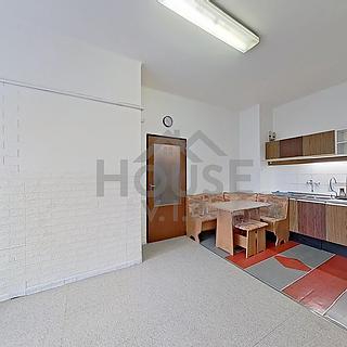 Prodej bytu 2+kk 50 m&sup2; Praha